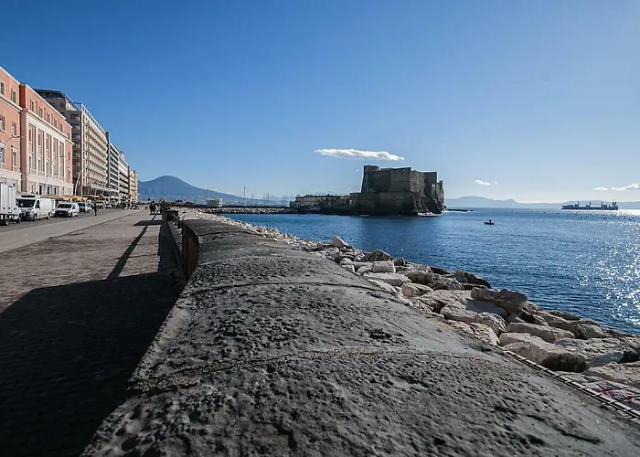 Apartamento Chiatamone Seaside *