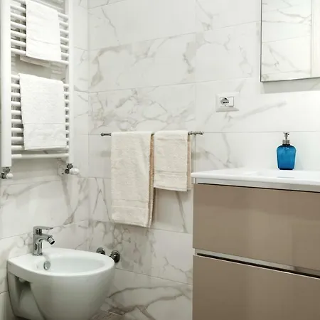 Chiatamone Seaside Naples